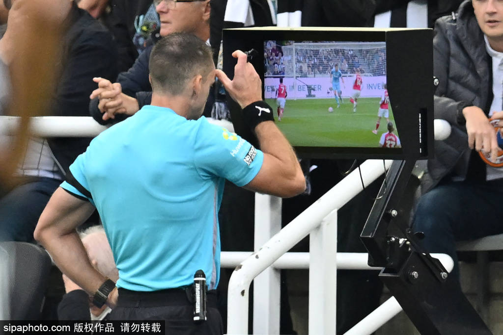 没有经纪人, 追逐愈发热, 尽管弗拉门