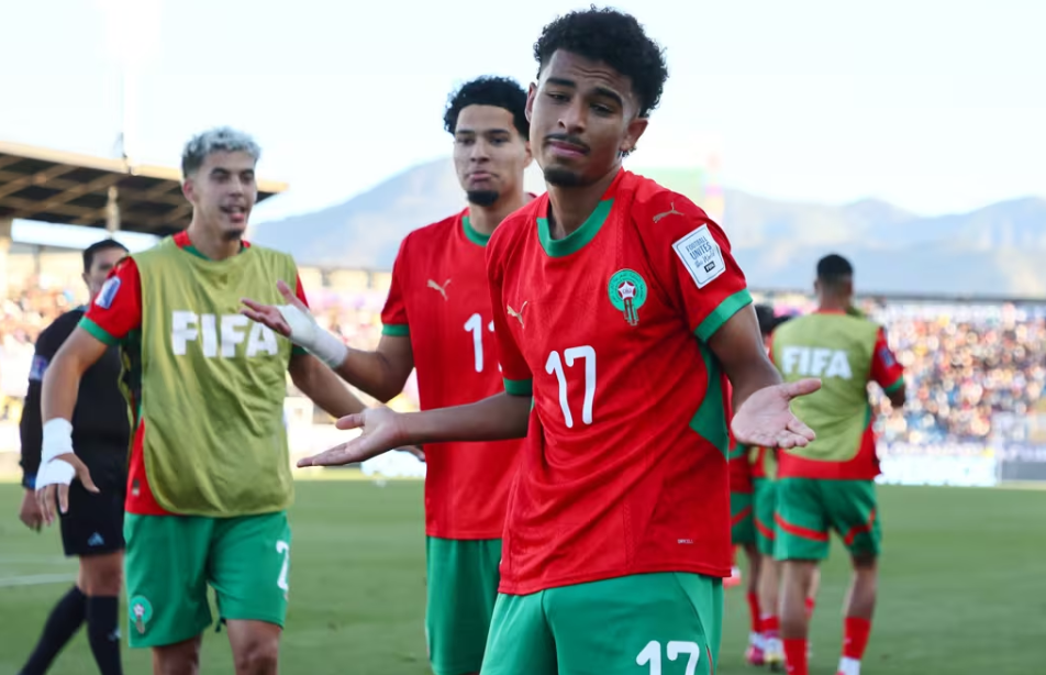 国男足爆出, ue 国男足爆出, ue