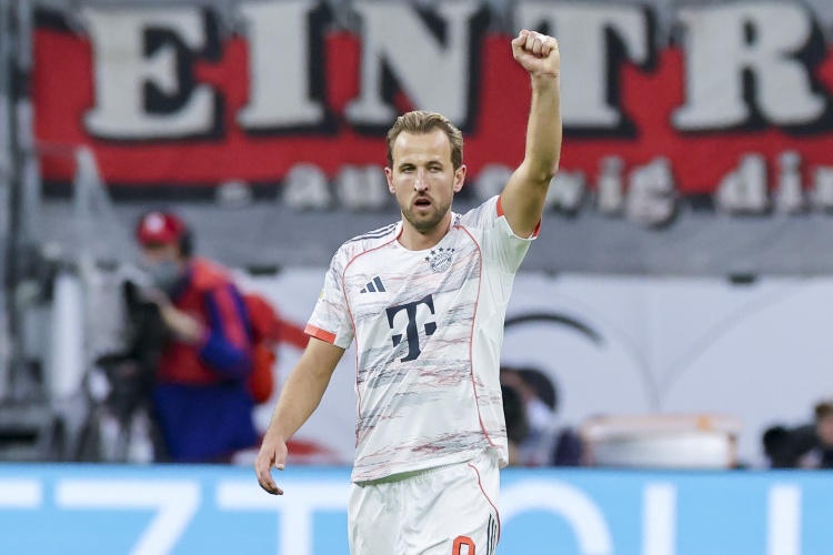 拜仁管理层, 前总监萨利 拜仁管理层, 前总监萨利